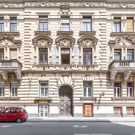 Izabella Home Budapest Eksteriør bilde