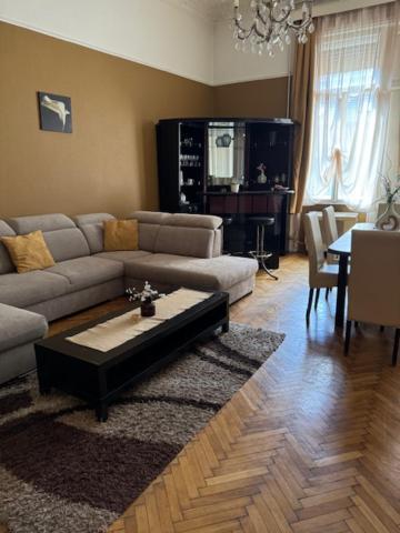 Izabella Home Budapest Eksteriør bilde