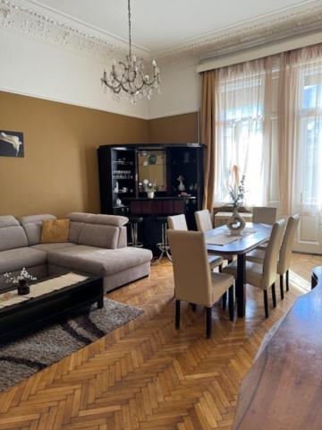 Izabella Home Budapest Eksteriør bilde