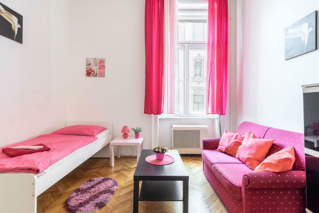 Izabella Home Budapest Eksteriør bilde