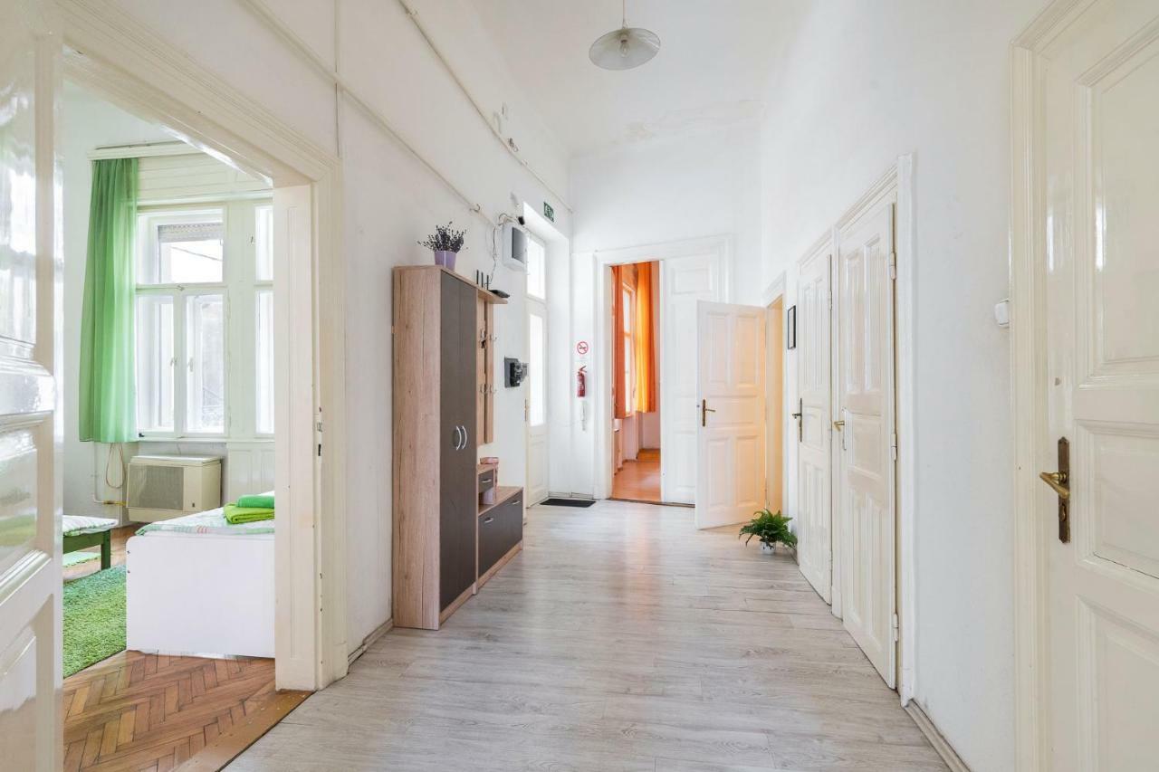 Izabella Home Budapest Eksteriør bilde