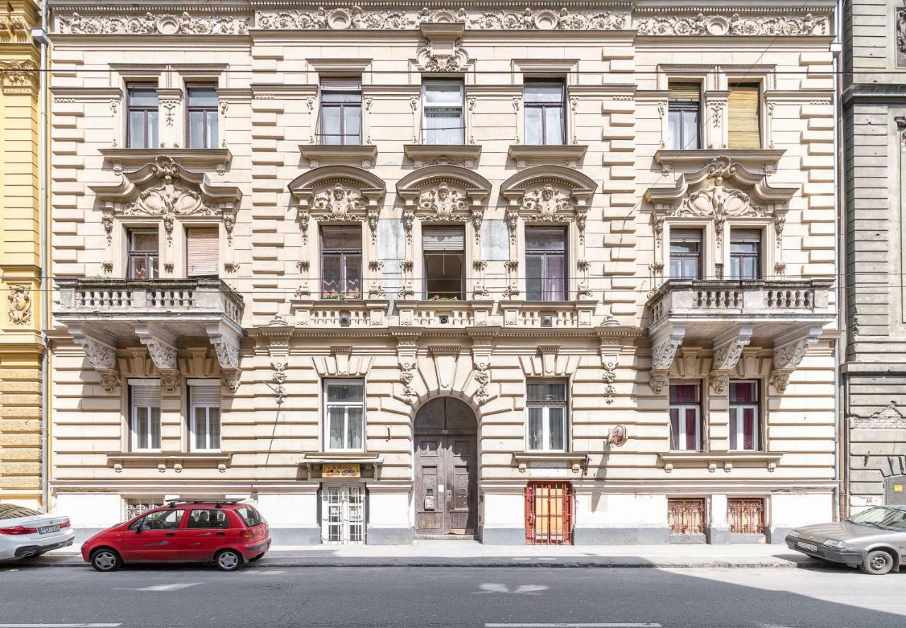 Izabella Home Budapest Eksteriør bilde