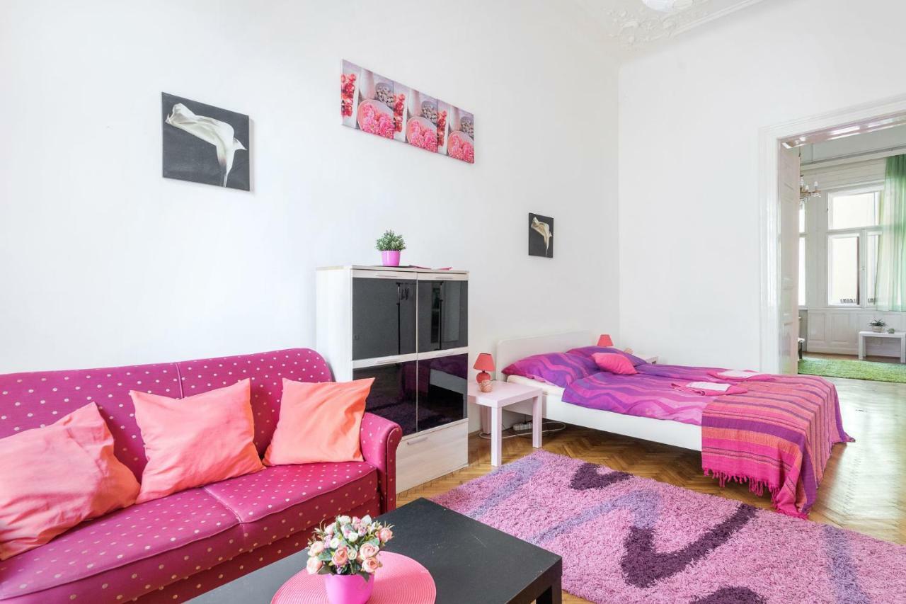 Izabella Home Budapest Eksteriør bilde