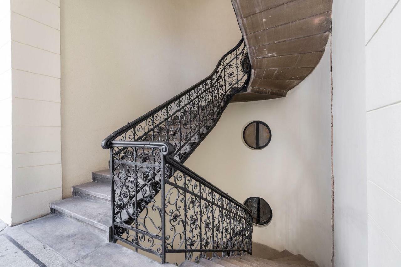Izabella Home Budapest Eksteriør bilde